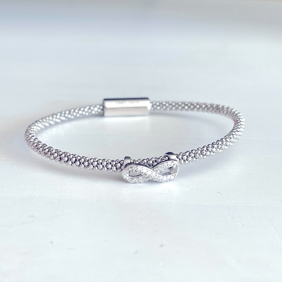 Authentic Links of London Silver Star Dust Infinity Bracelet bangle - Picture 1 of 6